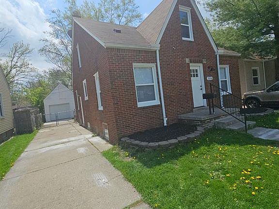 2nd image of 20300 Elkhart St