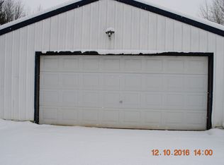 6091 Riverview Rd, Mesick, MI 49668