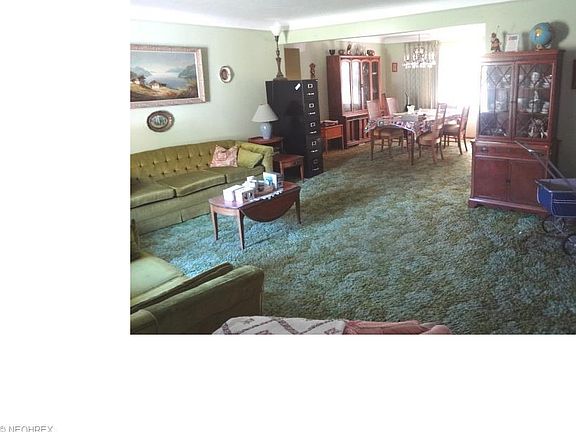 3rd image of 1810 Kathryn Dr