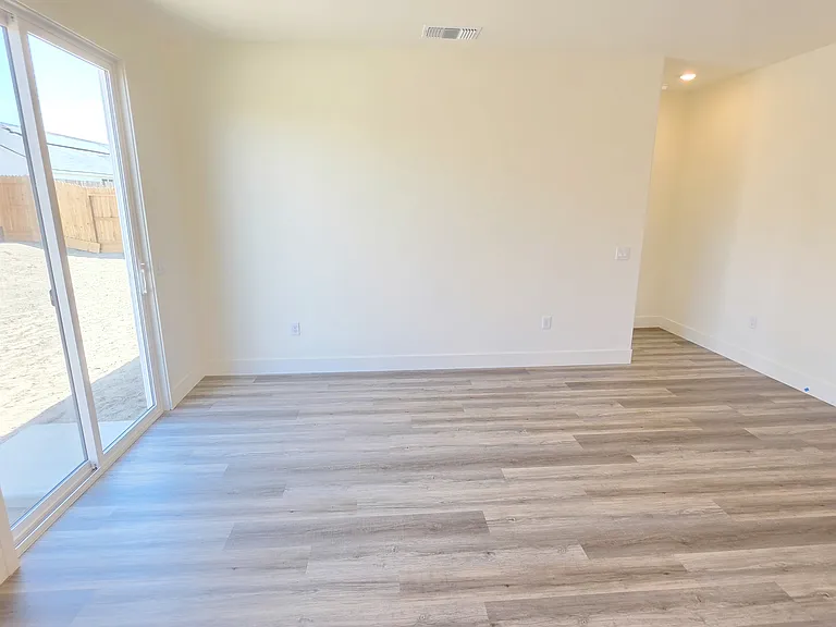 7408 Brenner Pass Way — Photo 37
