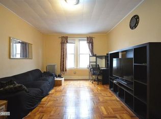 644 Hawthorne St #2F, Brooklyn, NY 11203