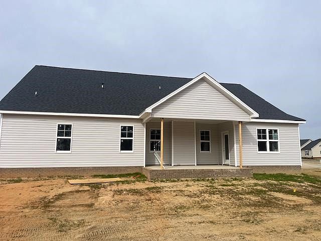 2nd image of 300 Hazelwood Rd