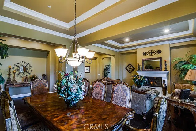 4 bed, 3.5 bath, 3697 sqft, $8,200 — Photo 4