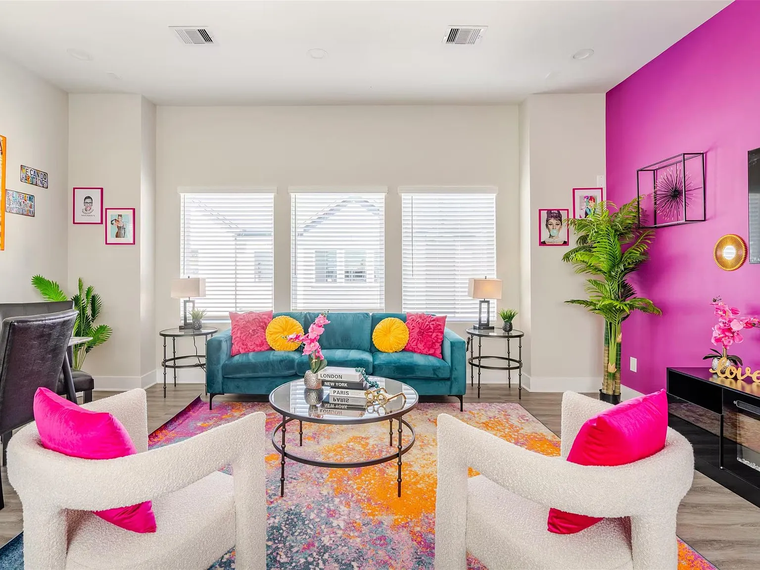 3 bed, 2.5 bath, 1553 sqft, $2,300 — Photo 3