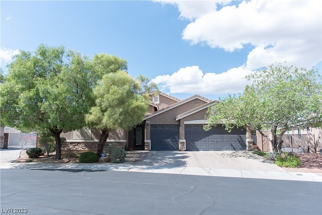 8318 Alameda Falls Ave, Las Vegas, NV 89131 Zillow