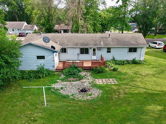4th image of 1519 6th Ave