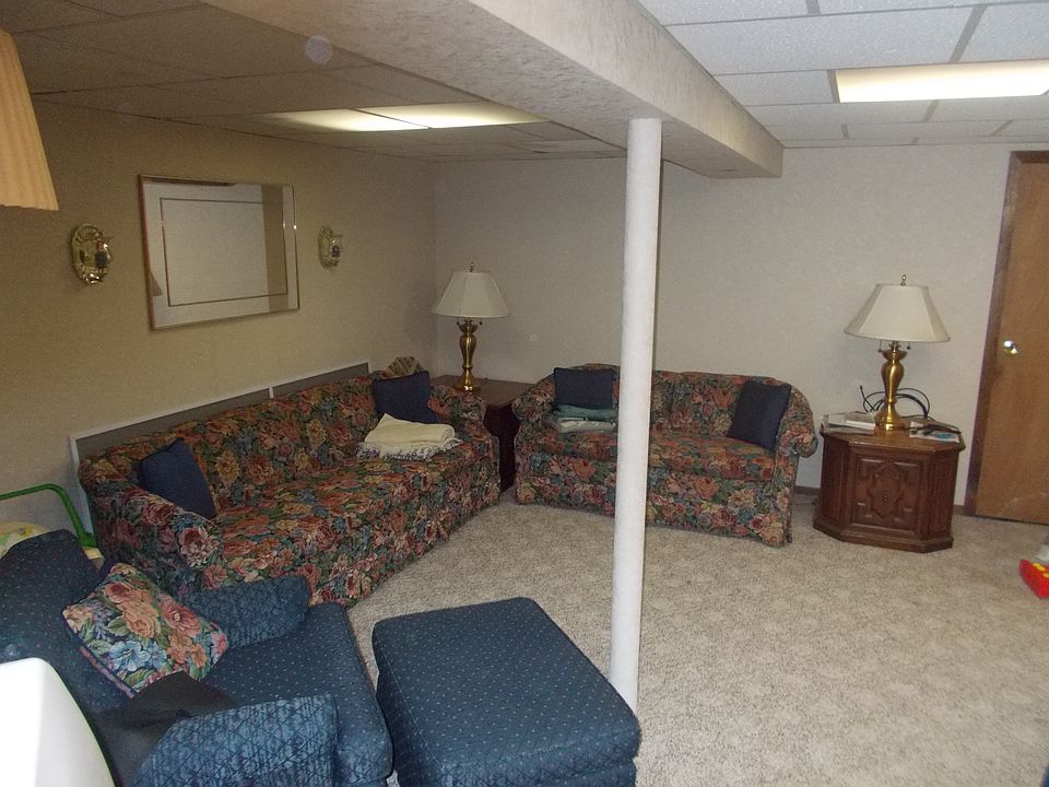 1st image of 24738 90th Ave