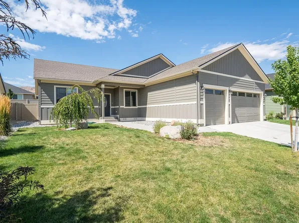 1722 Brambling Brae Ln, Wenatchee, WA 98801