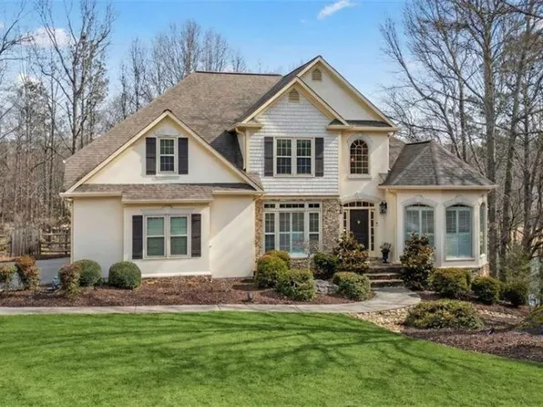 50 Lakecrest Cir, Suwanee, GA 30024