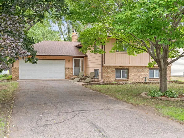 8484 Sunnyside Rd, Mounds View, MN 55112