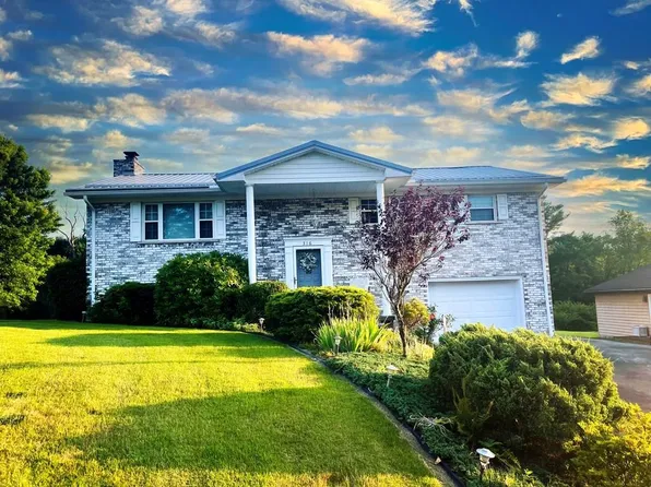 316 Prudential Dr, Beckley, WV 25801