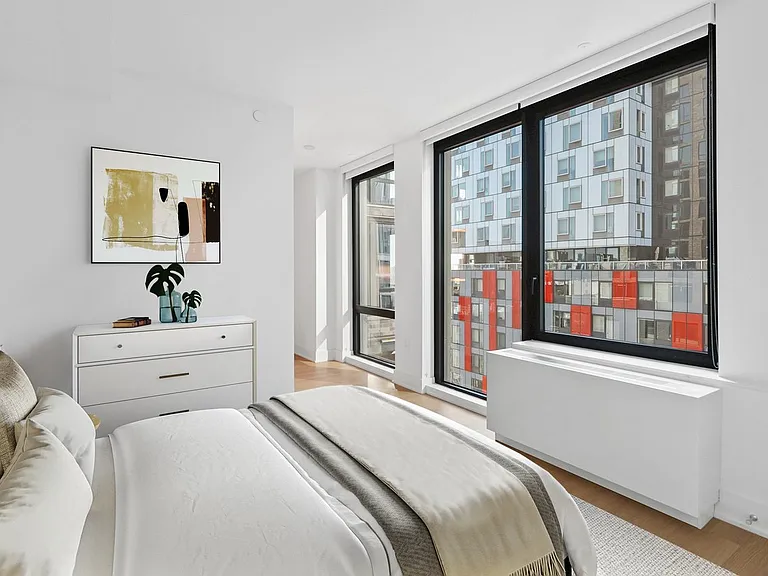 662 Pacific St #24-H — Photo 1