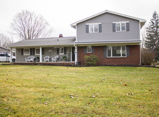 9780 Klais Rd, Clarkston, MI 48348