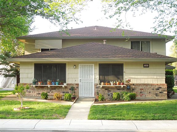 4th image of 240 Breuner Dr APT 2