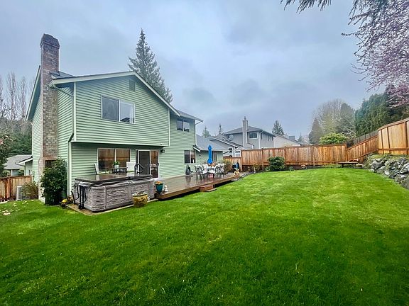 3rd image of 13320 44th Ave W