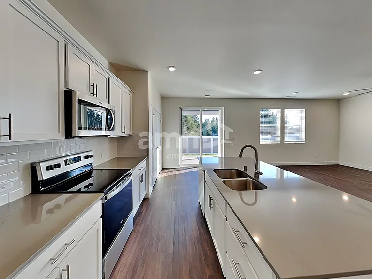 1068 Broyles Xing — Photo 4