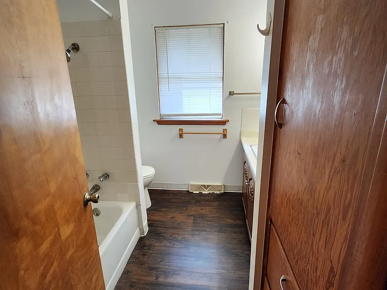 710 N Swords Ave #706 — Photo 16
