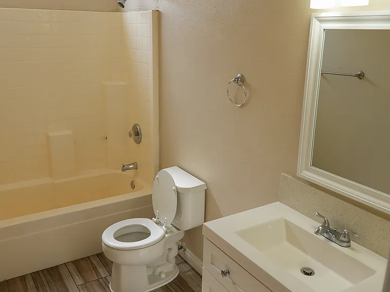 2217 Heritage Ridge Ave — Photo 9