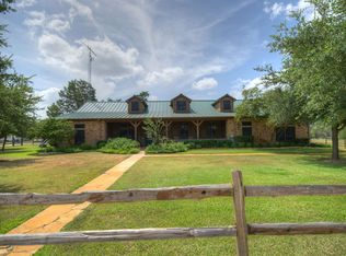 8485 Edge Cut Off Rd, Hearne, TX 77859