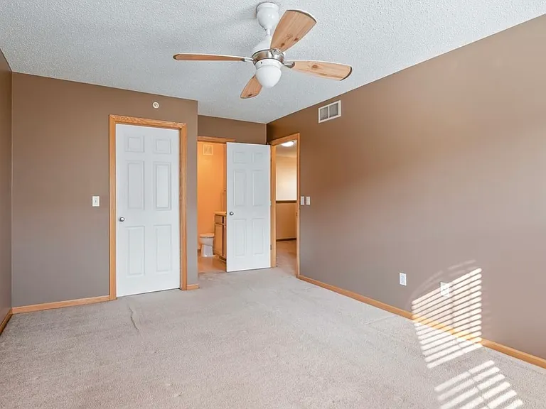 8351 Labont Way — Photo 7