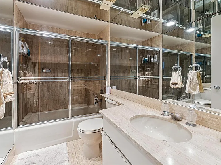 10175 Collins Ave #1202 — Photo 27