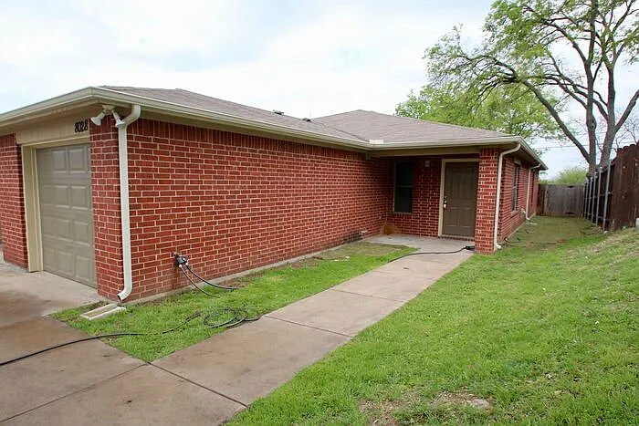 8028 Tanner Ave — Photo 25