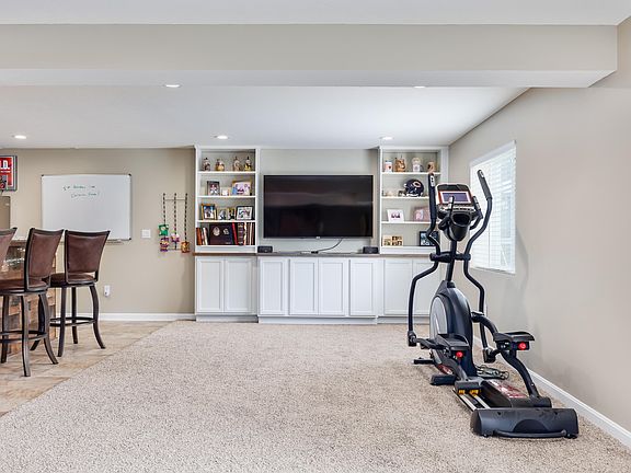 5th image of 2881 Lauren Meadows Dr