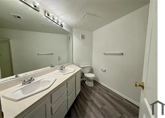 7400 W Flamingo Rd — Photo 5