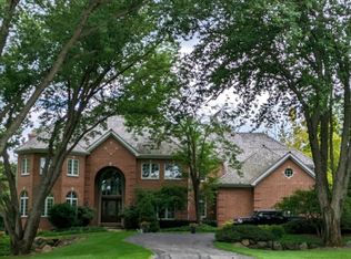 11 Porter School Rd, Barrington Hills, IL 60010