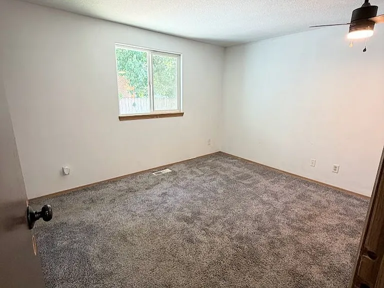 5188 Perry St NE — Photo 18