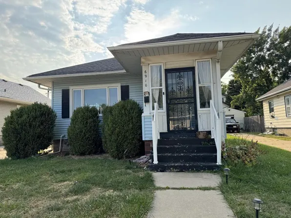 6910 37th AVENUE, Kenosha, WI 53142