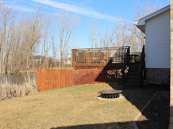 2nd image of 9260 Pepperwood Dr