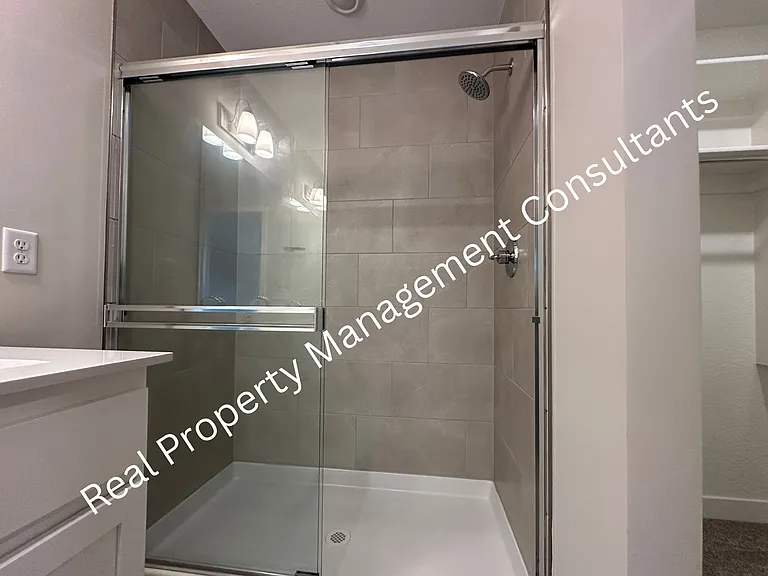 1628 SW Buckthorn St — Photo 19