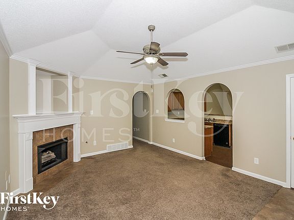 3rd image of 10148 Cross Valley Dr