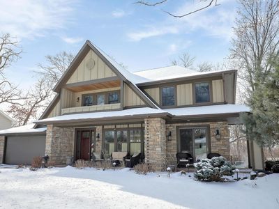 280 Ridgeview Dr E, Wayzata, MN, 55391