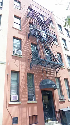 Rented by Immac Realty | media 32