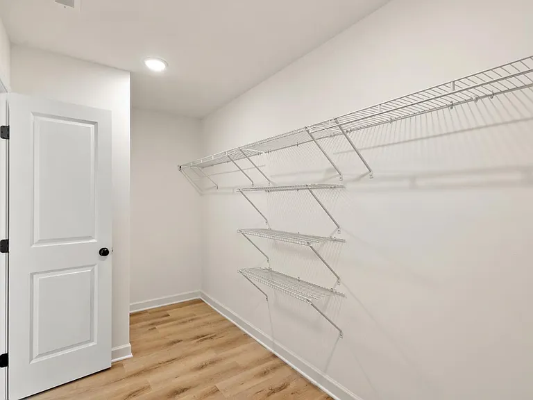 6275 Clover Ct — Photo 13