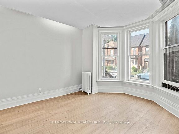 4th image of 67 Ontario Ave #2