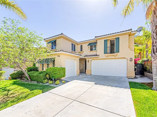 17730 Wren Dr, Canyon Country, CA 91387