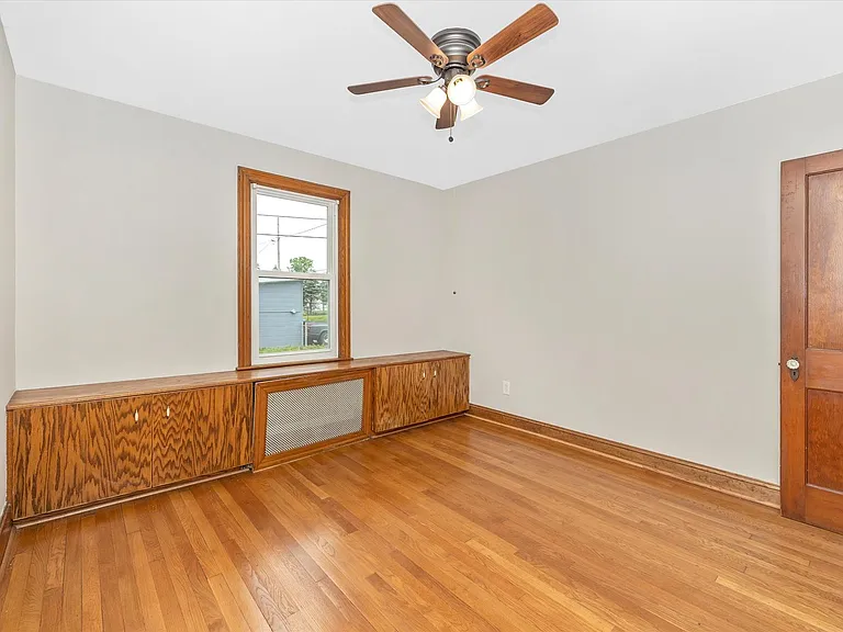 531 Lee Pl — Photo 32