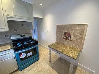 Rented by NY Space Finders Inc.