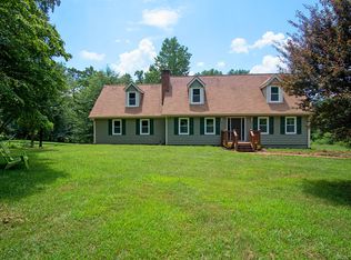 102 Cox Acres Dr, Woodstock, GA 30188