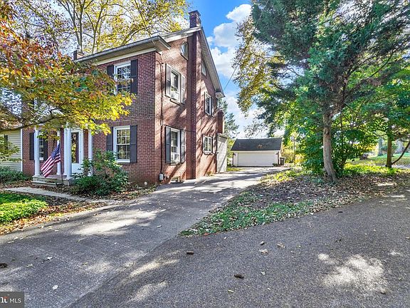 3rd image of 1552 Haviland Rd