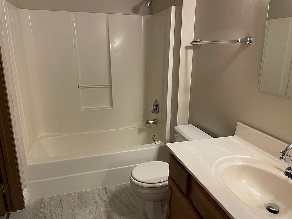 1st image of 2030 Chateau Ct APT 5
