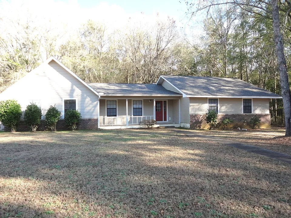 201 Pratt Dr #1