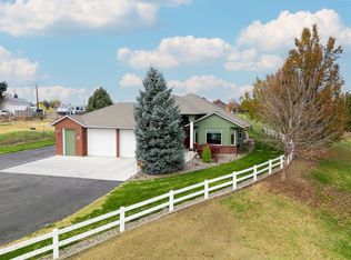 7611 Van Belle Rd, Sunnyside, WA 98944