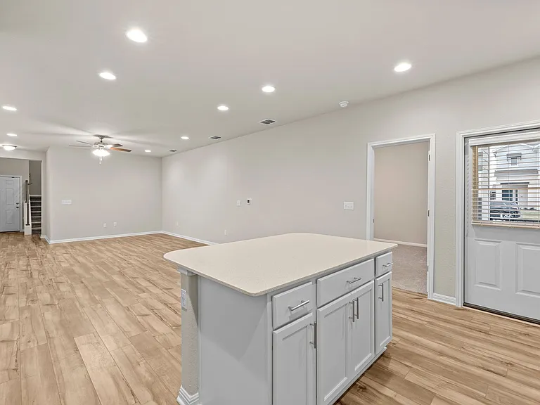 1156 Autumn Heather Dr — Photo 6