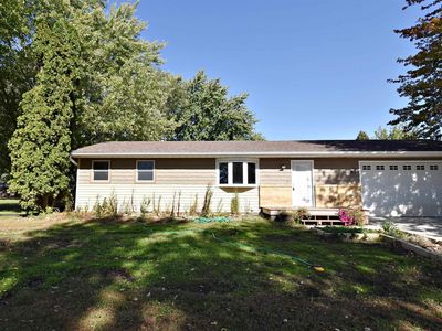 1706 2nd St SW, Independence, IA, 50644