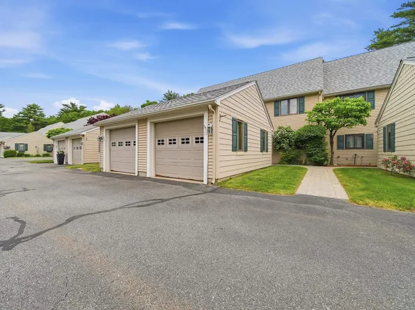 13 Hampton Towne Estates, Hampton, NH 03842