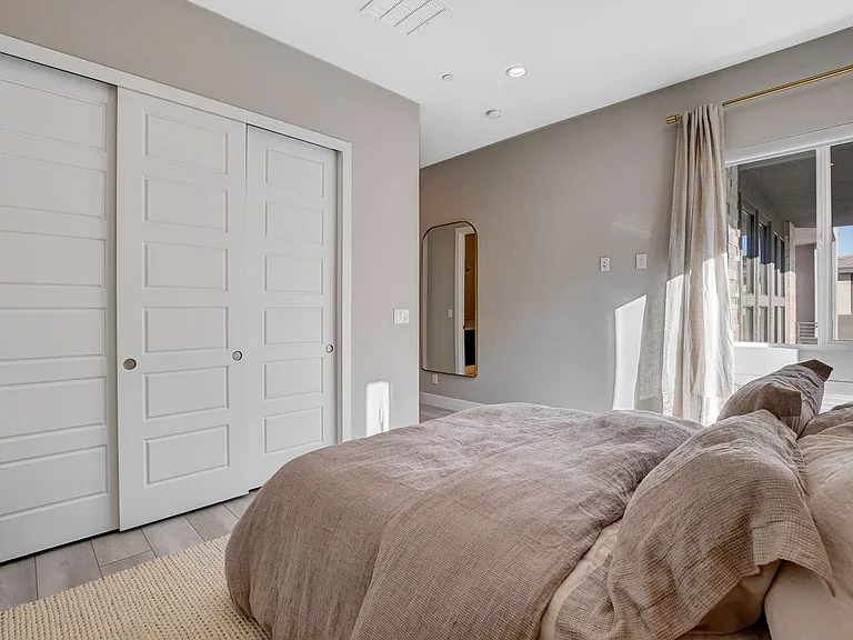 5289 Feathertop Dr — Photo 73